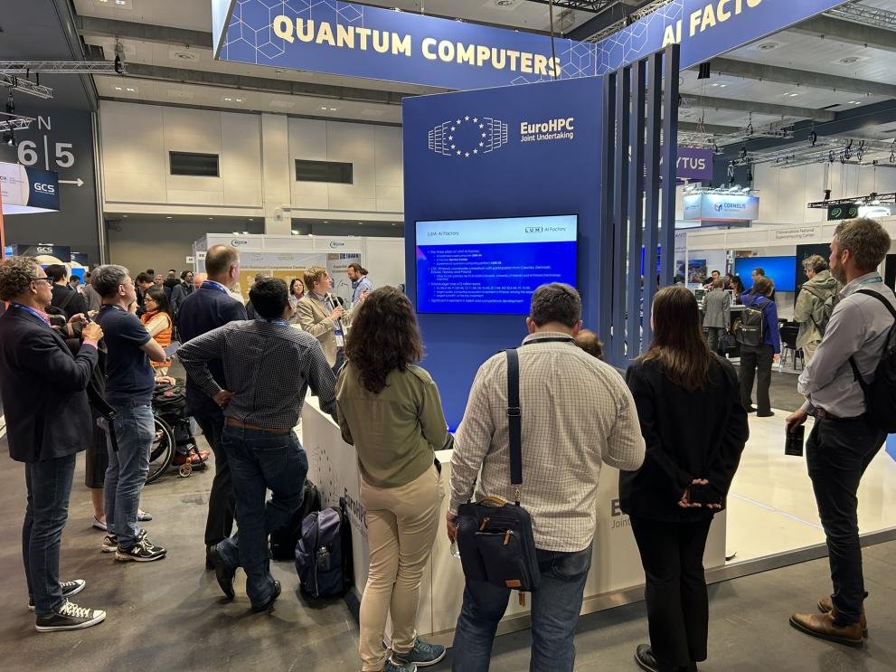 presentation at the booth