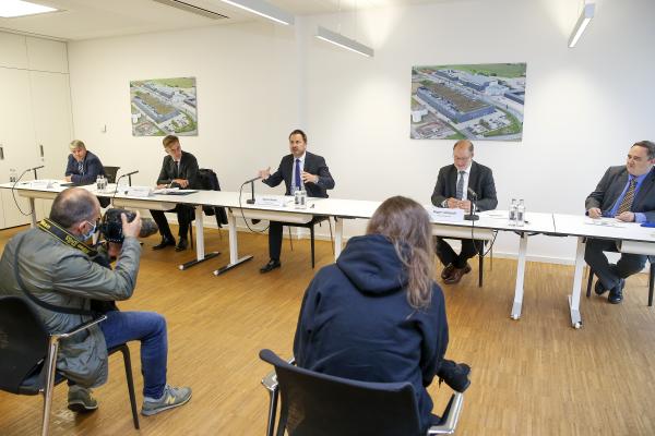 Twitter Meluxina press conf_0